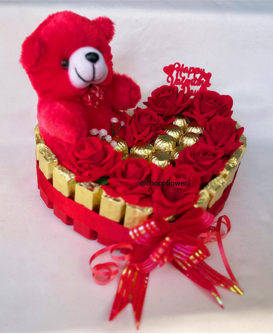 Valentine Chocolate Bouquet :Small heart